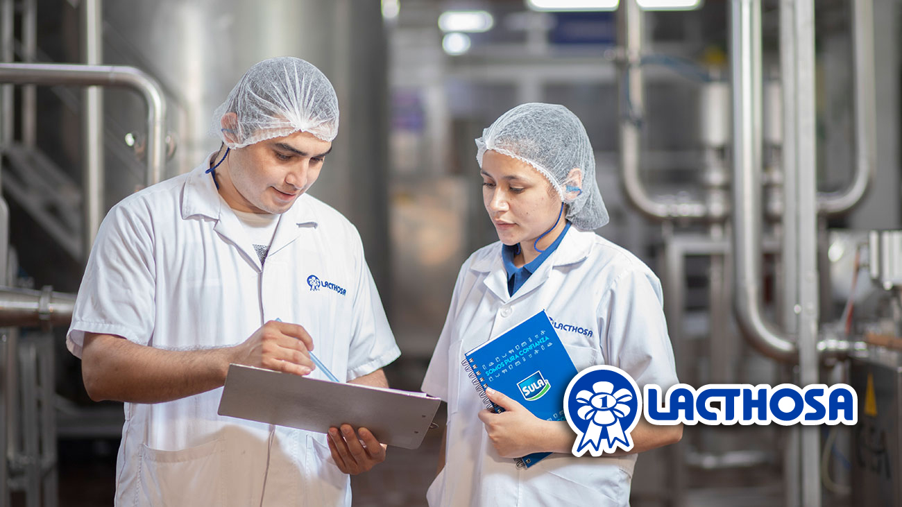 ¿Qué estrategias utilizó Lacthosa para revolucionar la industria láctea de Honduras?