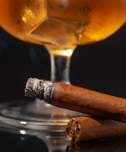 Disfruta el sabor incomparable de los cigarros Empatía: Esmeralda y Zafiro